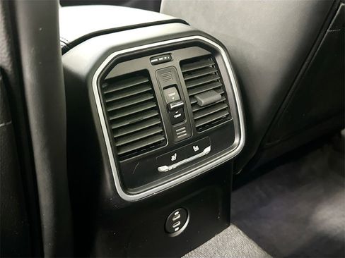 Used 2023 Porsche Macan GTS image 26