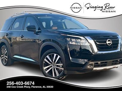 New 2025 Nissan Pathfinder Platinum w/ Cargo Package