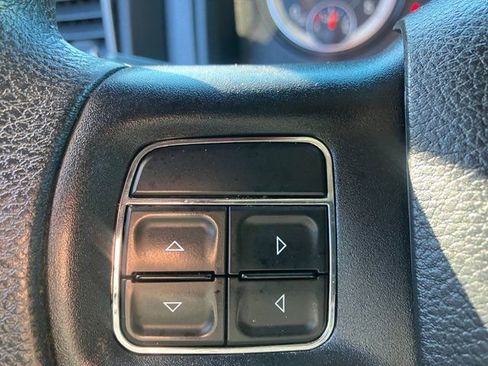 Used 2016 RAM 2500 Tradesman w/ Chrome Appearance Group image 2