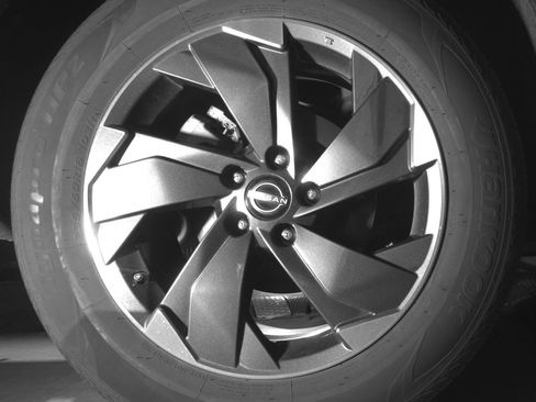 Used 2025 Nissan Rogue SV AWD/4WD image 15