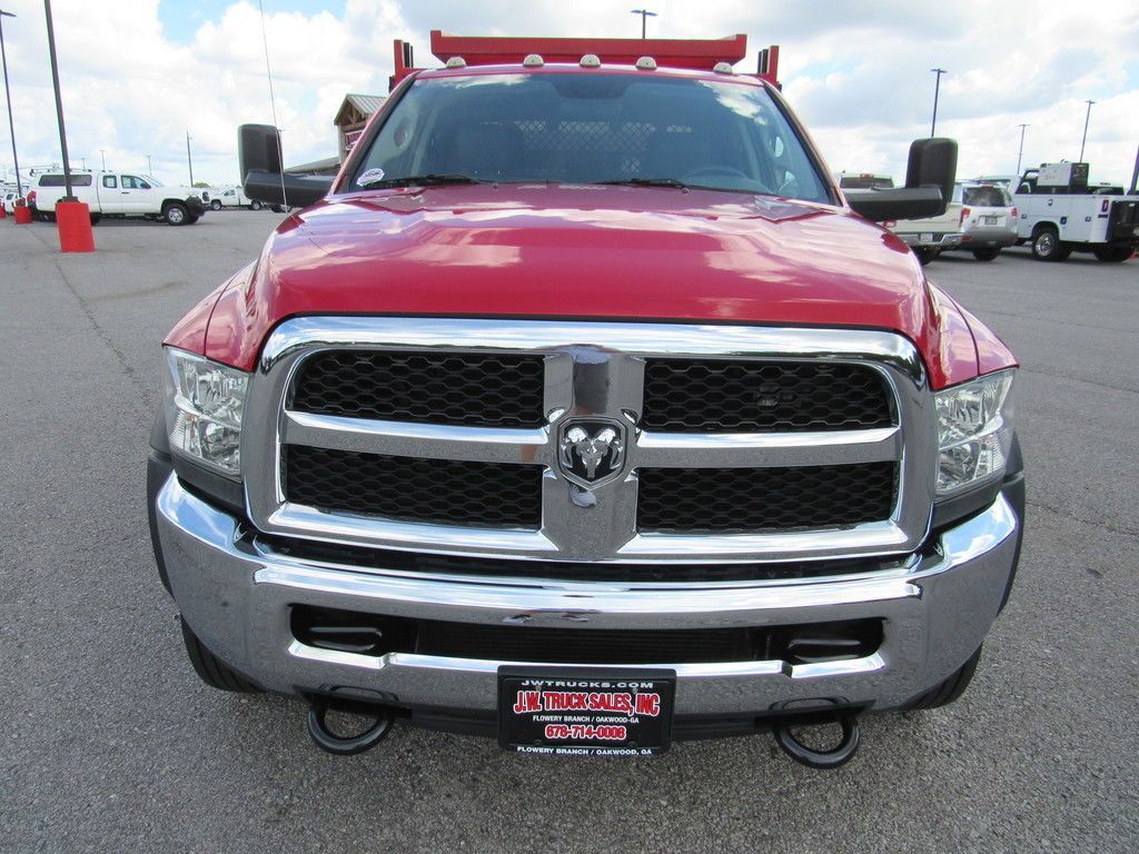 Used 2018 RAM 5500 Tradesman w/ Max Tow Package RWD image 10