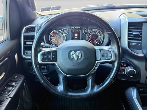 Used 2019 RAM 1500 Big Horn AWD/4WD image 17