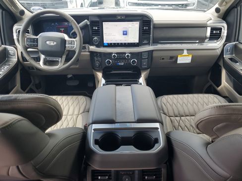 New 2026 Ford F450 Platinum w/ Platinum Plus Package image 11