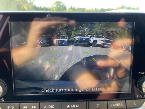 Certified 2023 Nissan Rogue SV image 28