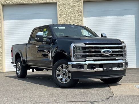 New 2025 Ford F250 King Ranch w/ Chrome Package image 2