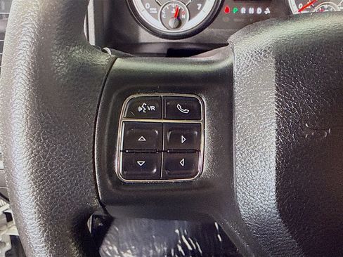 Used 2018 RAM 1500 Express RWD image 14