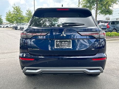 Used 2025 Mitsubishi Outlander SE AWD/4WD image 7