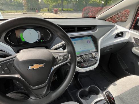 Used 2019 Chevrolet Bolt LT image 10