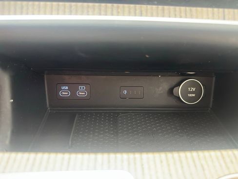 Used 2025 Genesis GV80 3.5T Advanced AWD/4WD image 15