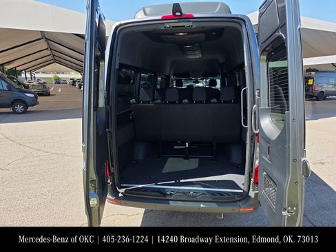 Used 2026 Mercedes-Benz Sprinter 2500 image 5