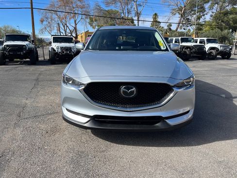 Used 2019 MAZDA CX-5 Touring image 12