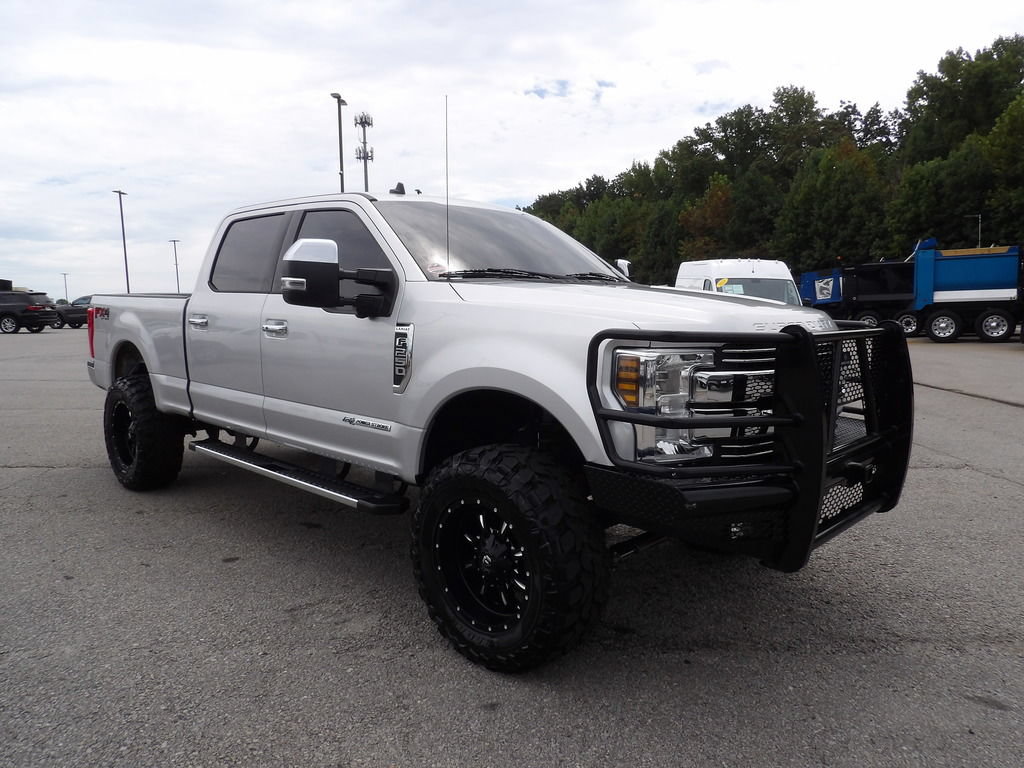 Used 2019 Ford F250 Lariat w/ Lariat Ultimate Package AWD/4WD image 10
