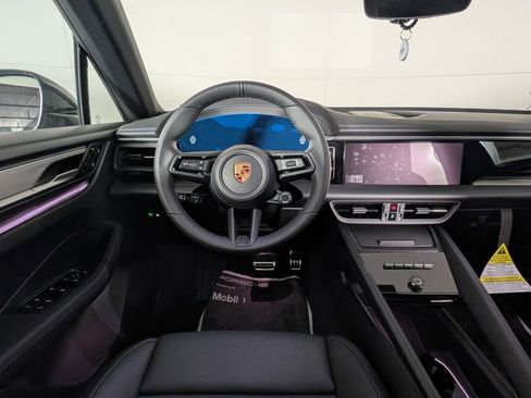 New 2025 Porsche Macan 4S Electric image 22