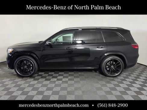 New 2026 Mercedes-Benz GLS 450 4MATIC image 3