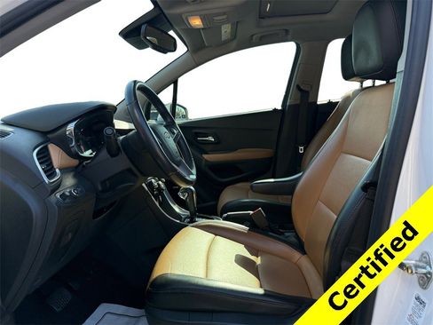 Used 2020 Chevrolet Trax Premier image 9