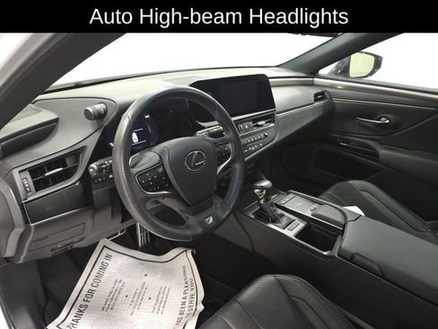 Used 2022 Lexus ES 350 F Sport image 10