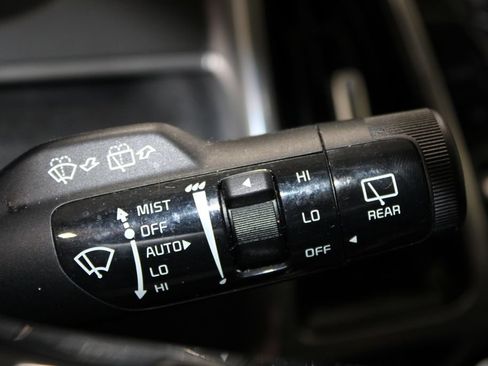 Used 2023 Kia Sorento SX AWD/4WD image 47