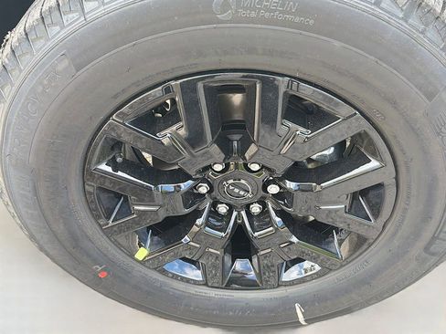 New 2026 Nissan Frontier SV image 31