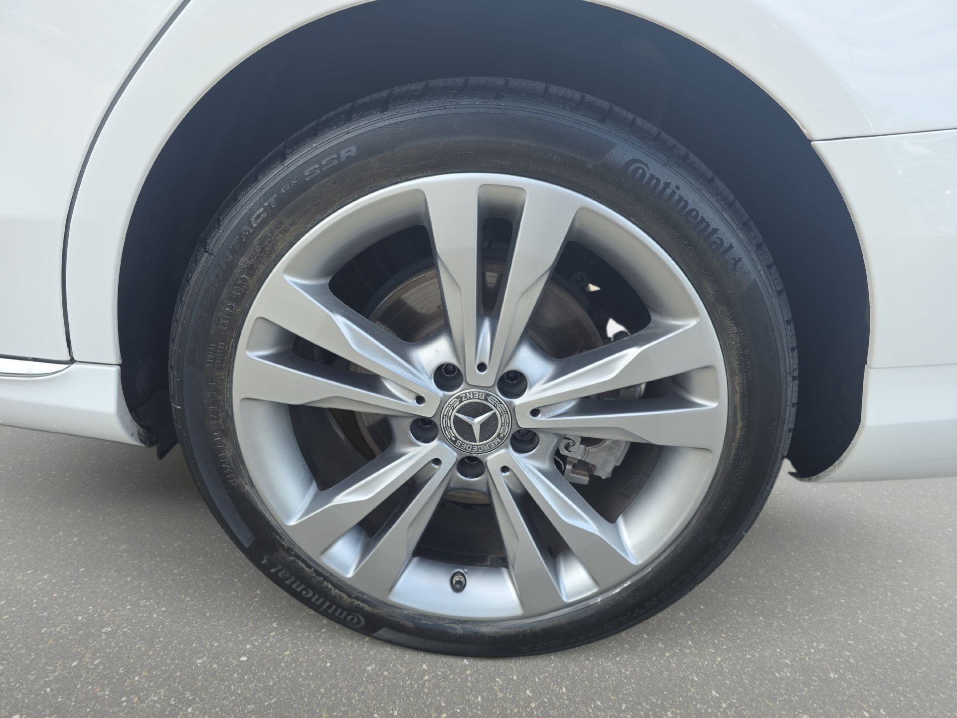 Certified 2020 Mercedes-Benz C 300 4MATIC Sedan image 31