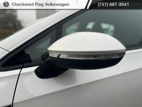 Used 2022 Volkswagen GTI S image 2