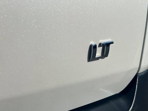 Used 2020 Chevrolet Traverse LT AWD/4WD image 9