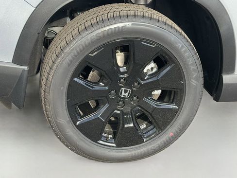 New 2026 Honda Pilot Black Edition image 7