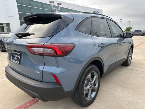 Used 2025 Ford Escape ST-Line w/ Equipment Group 301A image 31