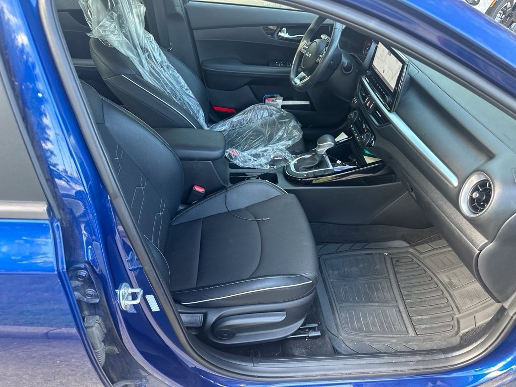 Used 2024 Kia Forte GT-Line FWD image 29