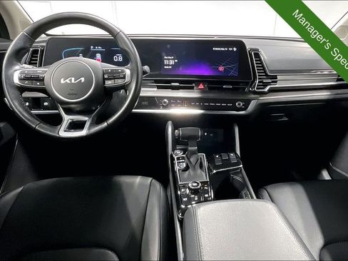 Used 2024 Kia Sportage EX FWD image 18