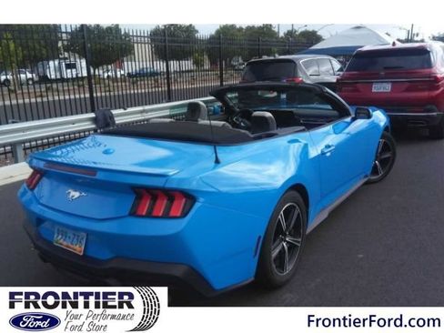Used 2024 Ford Mustang Premium RWD image 5