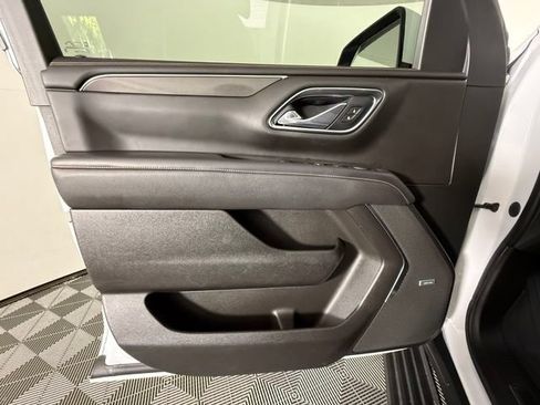 Used 2021 GMC Yukon AT4 w/ AT4 Premium Package AWD/4WD image 22