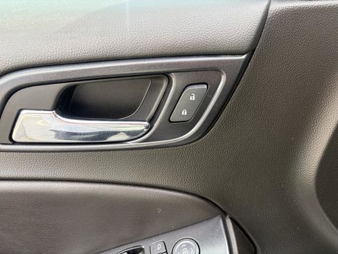 Used 2019 Chevrolet Suburban Premier w/ RST 6.2L Performance Edition image 13