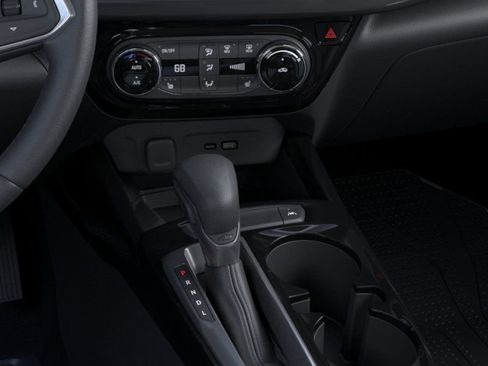 New 2026 Chevrolet Trax ACTIV w/ Sunroof Package FWD image 23