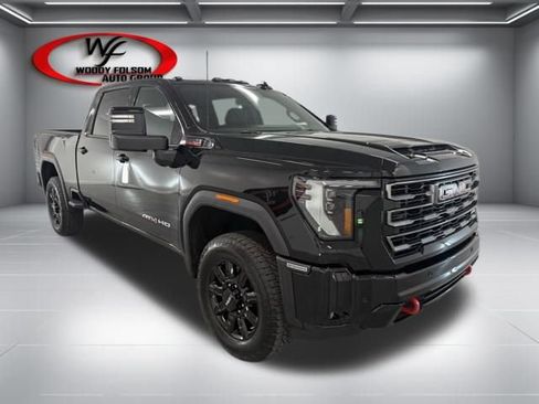 New 2026 GMC Sierra 2500 AT4 image 3