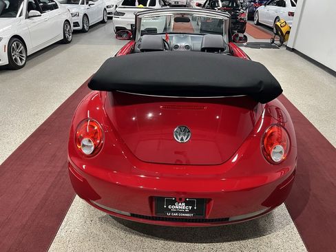 Used 2009 Volkswagen Beetle S image 15