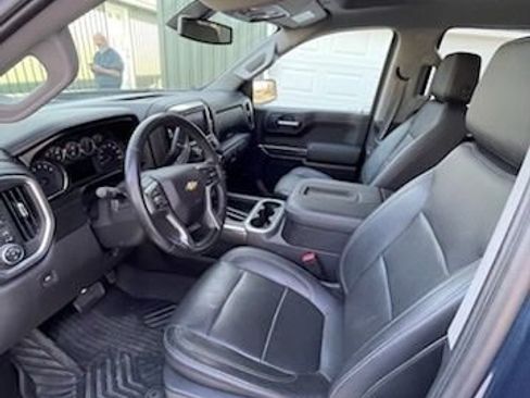 Used 2020 Chevrolet Silverado 1500 LTZ AWD/4WD image 6