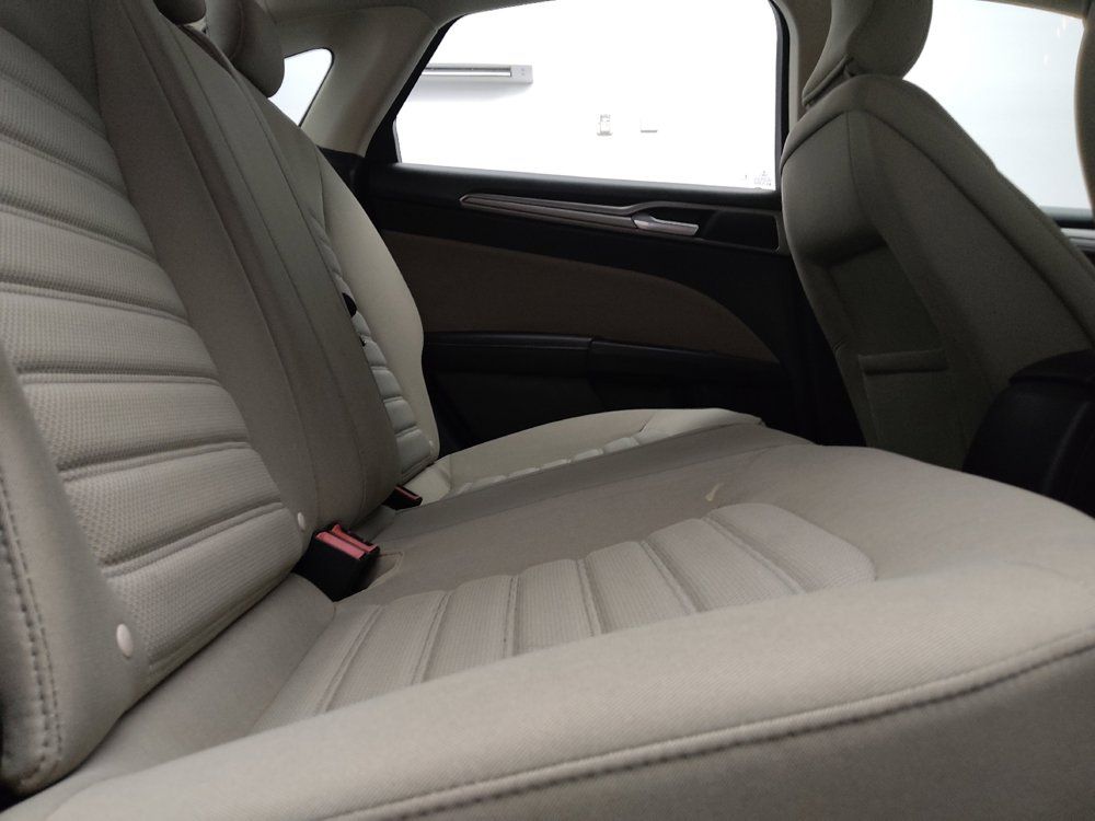 Used 2018 Ford Fusion S FWD image 19
