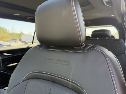 New 2025 Jeep Grand Cherokee L Overland w/ Trailer Tow Package image 23