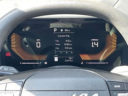 Used 2025 Kia K4 LXS image 38