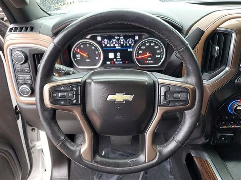 Used 2020 Chevrolet Silverado 1500 High Country w/ Technology Package image 21