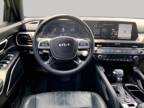 Used 2023 Kia Telluride EX X-Line AWD/4WD image 5