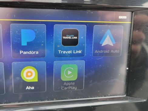 Used 2020 Subaru Forester Premium AWD/4WD image 8