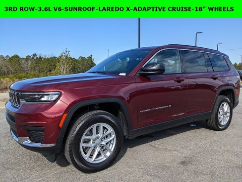 New 2025 Jeep Grand Cherokee L Laredo image 1