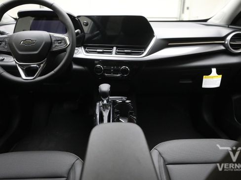 New 2026 Chevrolet Trax ACTIV FWD image 13