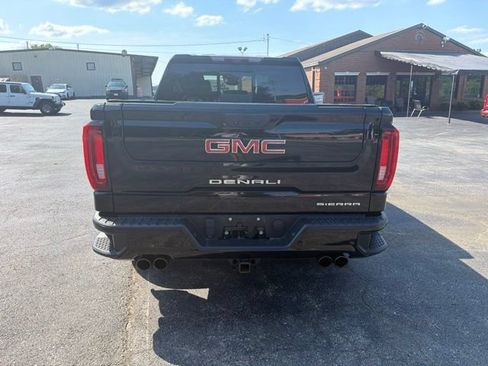 Used 2023 GMC Sierra 1500 Denali w/ Denali Reserve Package AWD/4WD image 11