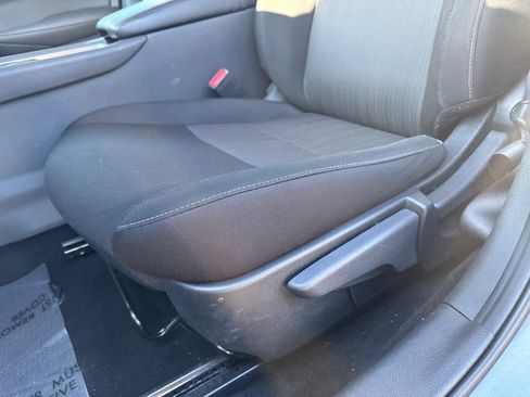 Used 2022 Nissan Sentra SV w/ Trunk Package image 15