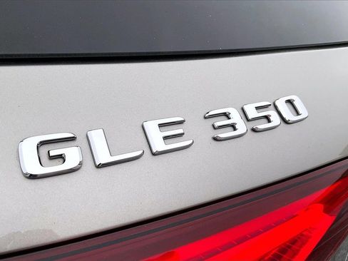 Used 2022 Mercedes-Benz GLE 350 4MATIC image 23