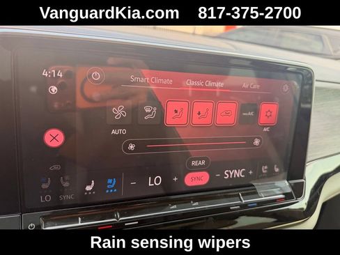 Used 2024 Volkswagen Atlas SEL Premium R-Line AWD/4WD image 23