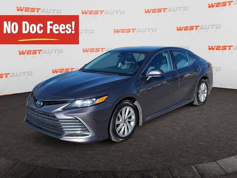 Used 2023 Toyota Camry LE FWD image 1
