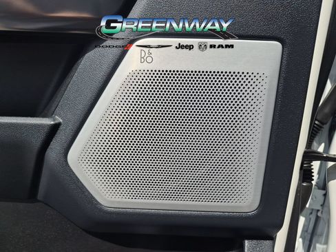Used 2026 Ford F250 Platinum AWD/4WD image 14